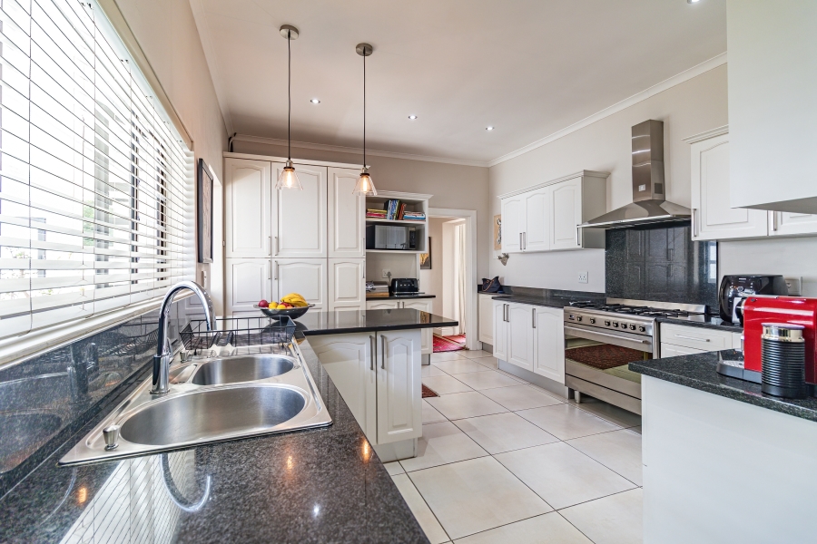 4 Bedroom Property for Sale in Walmer Eastern Cape